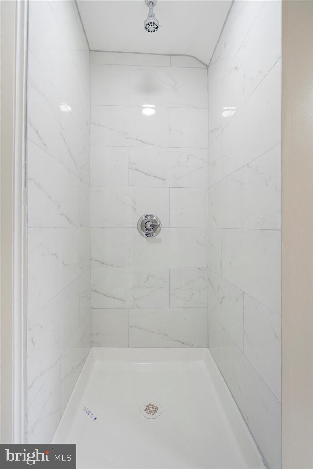 MOUNT WASHINGTON - Residential