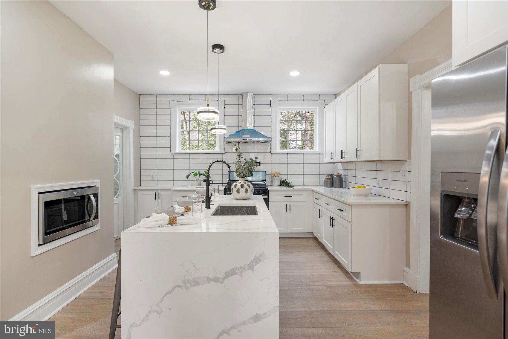 MOUNT WASHINGTON - Residential