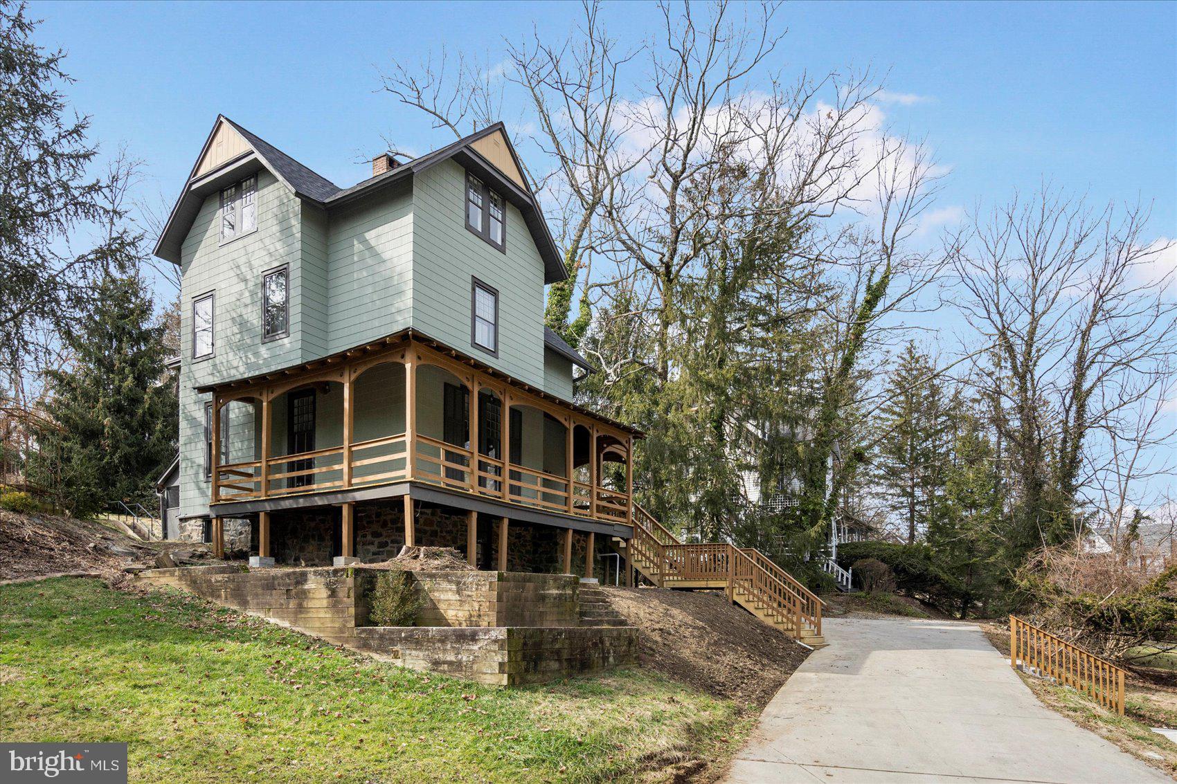 MOUNT WASHINGTON - Residential