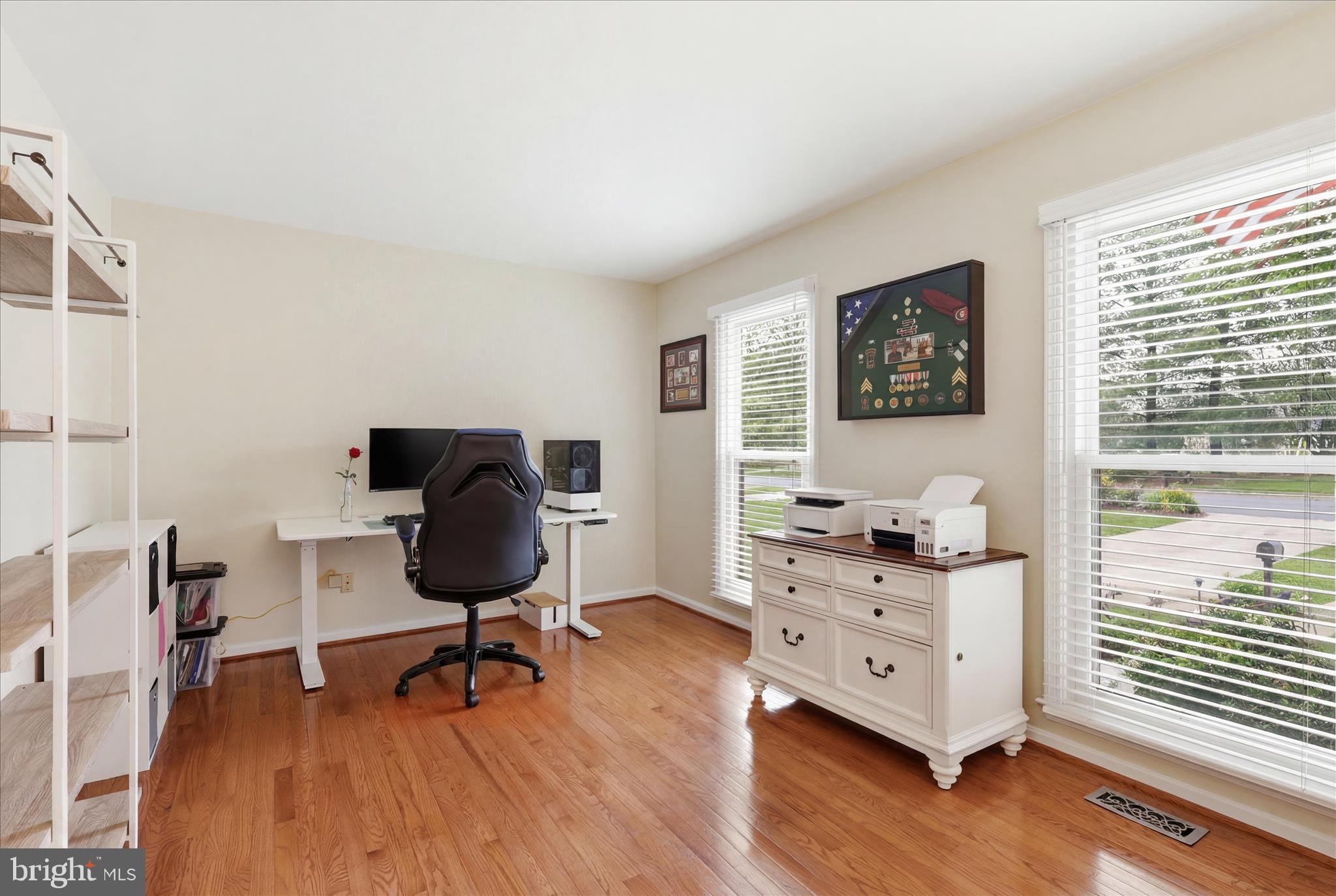 HASTINGS HUNT - Residential