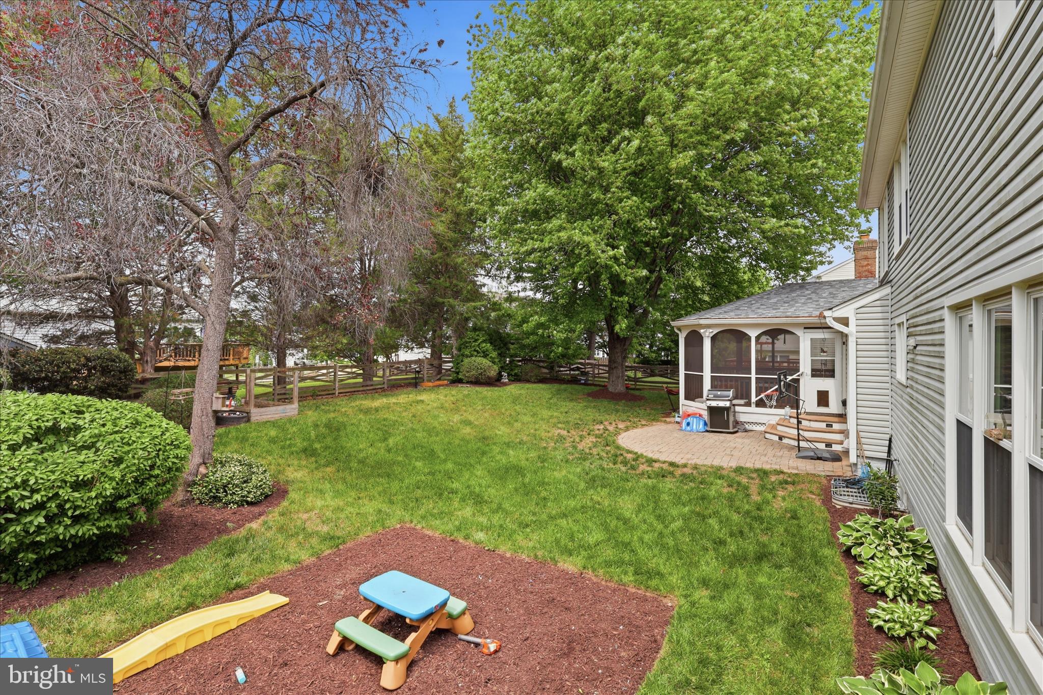 HASTINGS HUNT - Residential