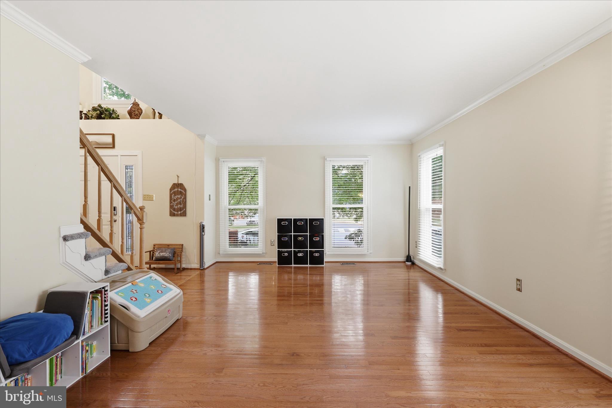 HASTINGS HUNT - Residential