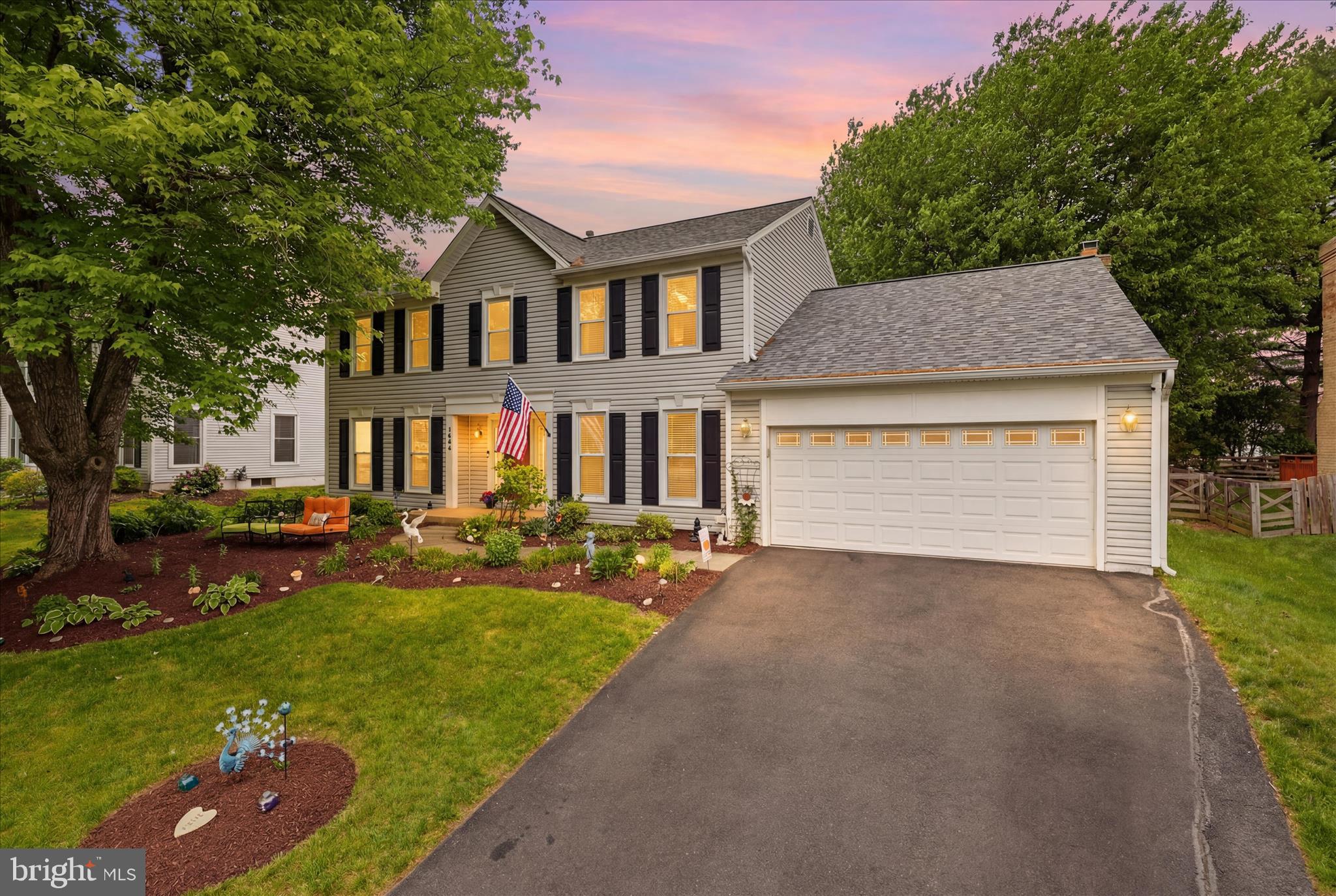 HASTINGS HUNT - Residential