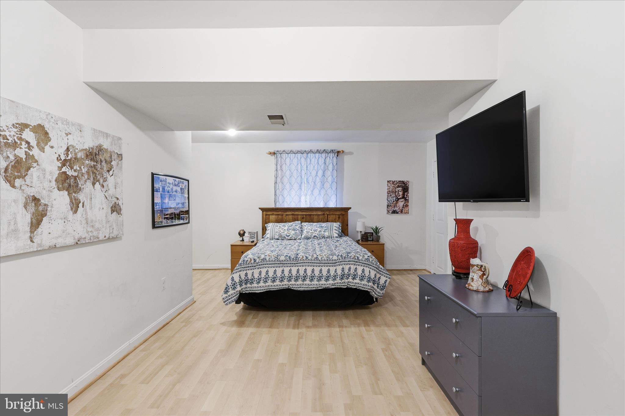 HASTINGS HUNT - Residential