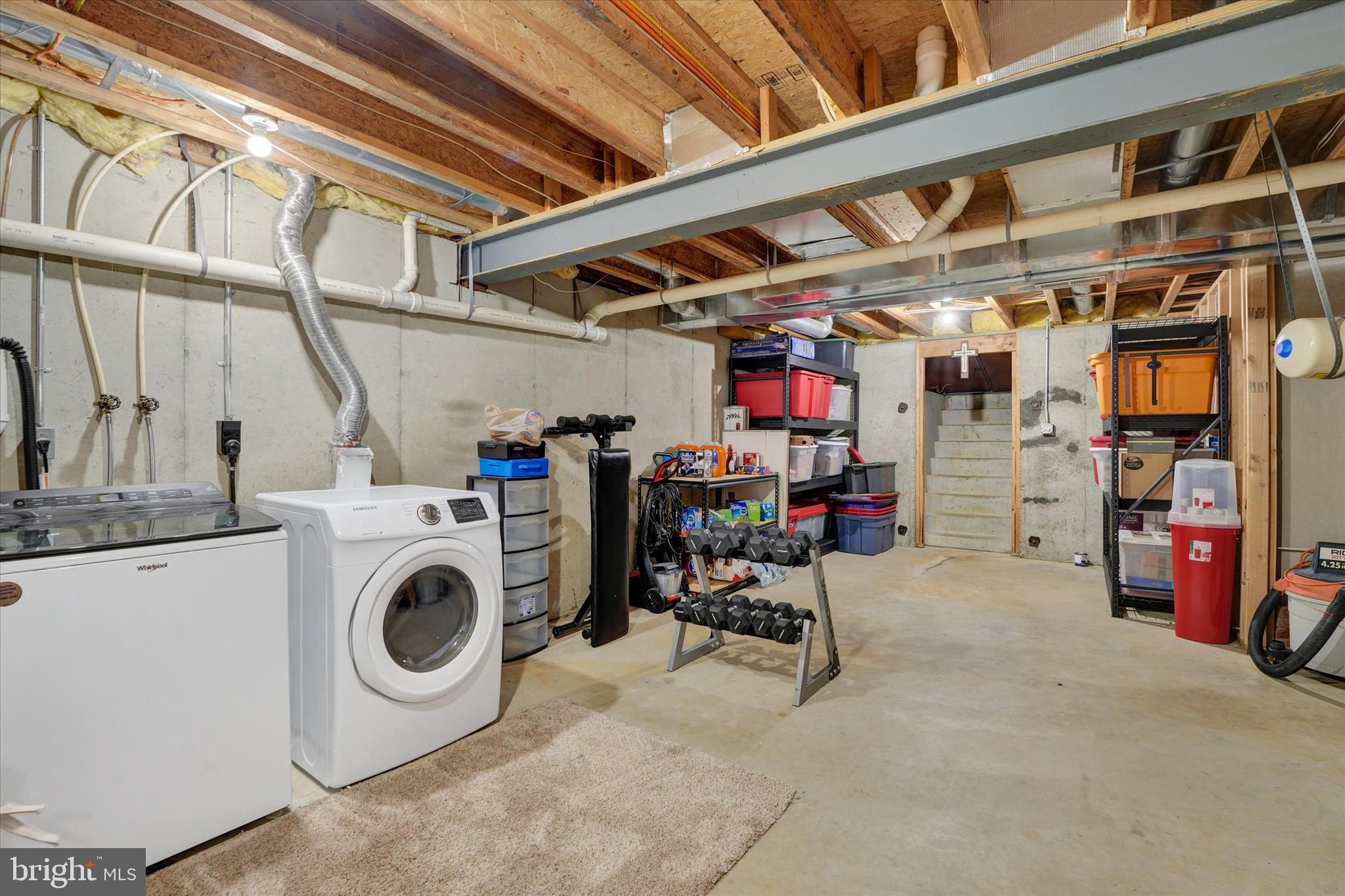 VILLAGES OF ELK NECK WOODHOLME - Residential