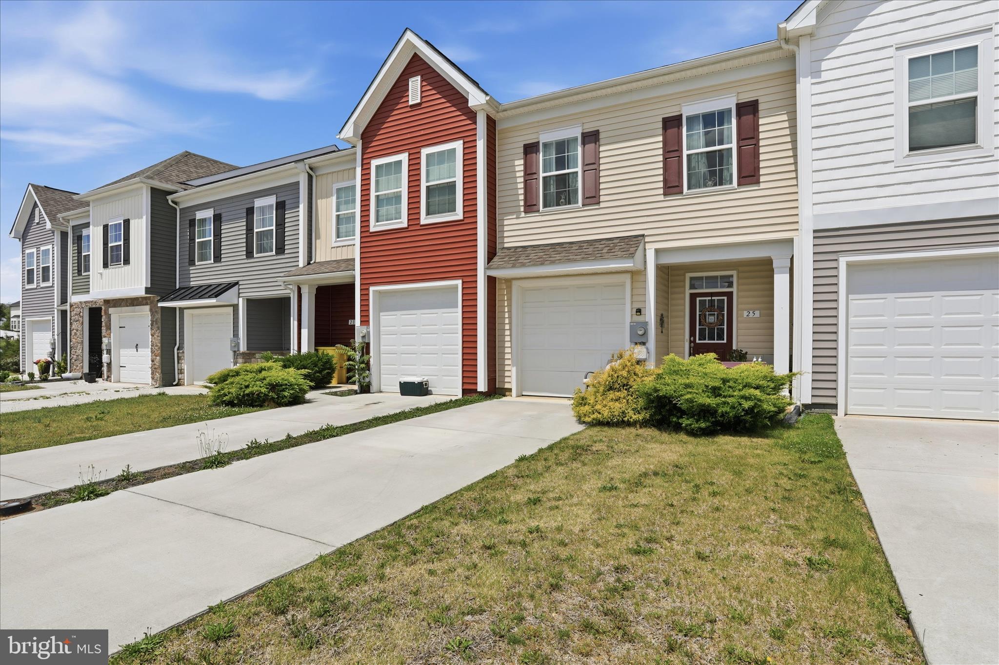 MCCAULEY CROSSING - Residential