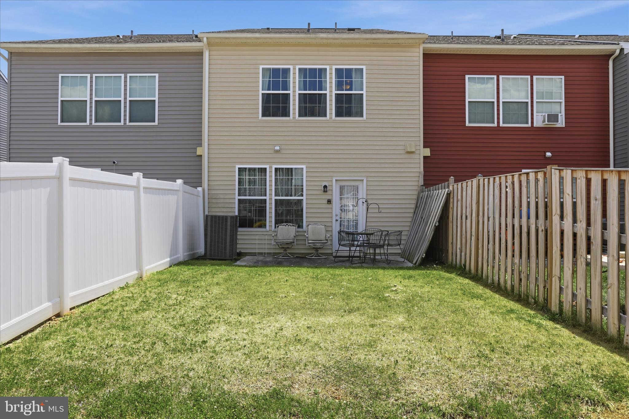 MCCAULEY CROSSING - Residential
