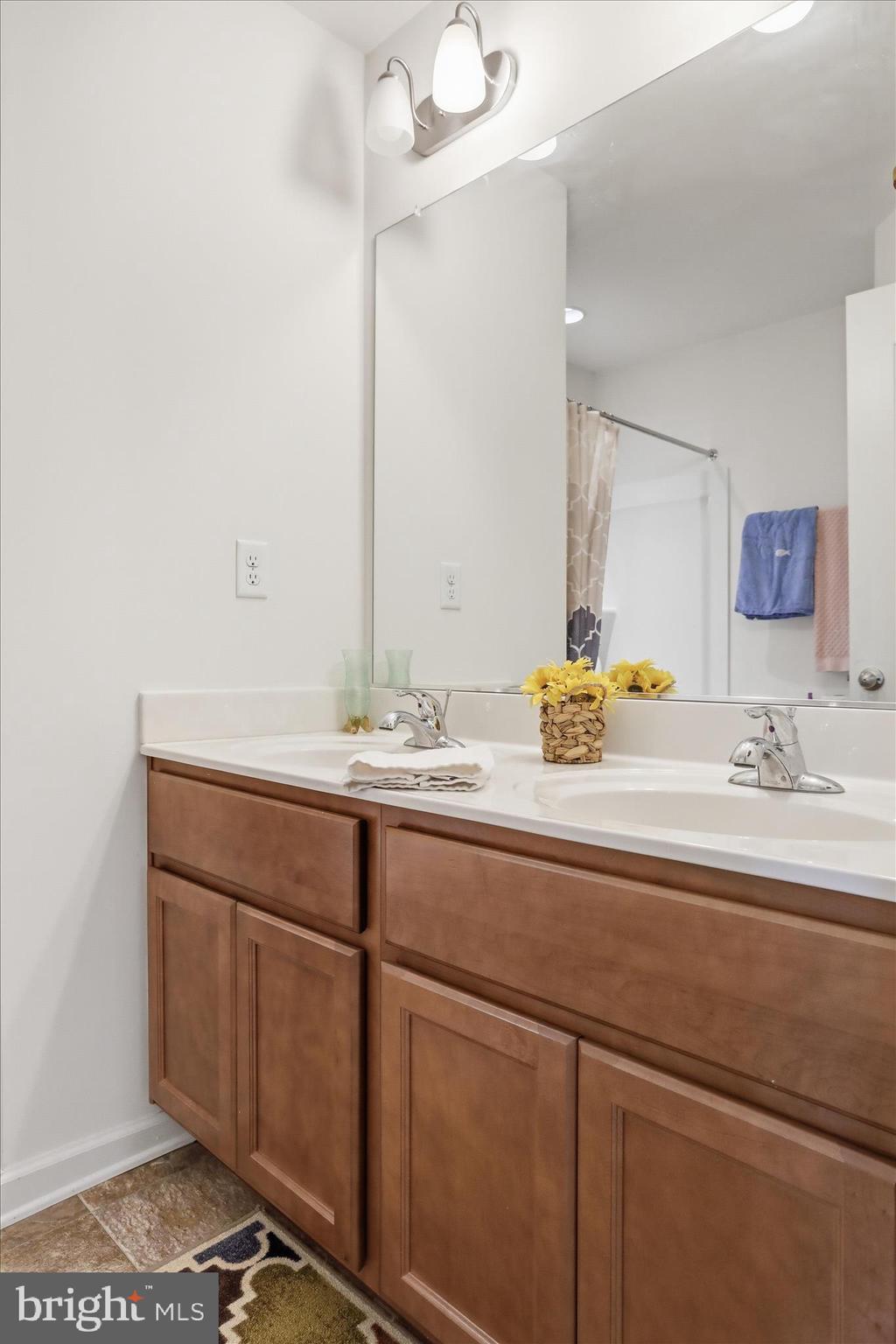 MCCAULEY CROSSING - Residential