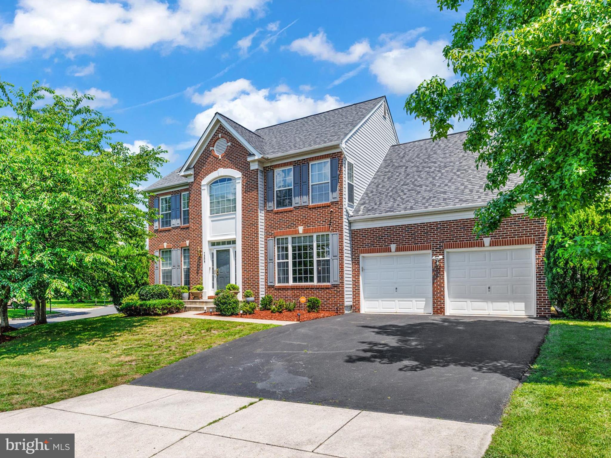 Credit reviewed on a Case-by-case basis - Minimum credit score of 580 - Salary Requirement must be $165,000 or greater
Welcome to this beautifully updated, modern 3-level colonial nestled in the desirable Melwood Springs community! Stylish and full of charm, this home features decorative finishes and thoughtful upgrades throughout.
Step into a bright two-story foyer with a palladium window and plenty of windows that let in streams of natural light. Gleaming hardwood floors guide you through formal living and dining areas, along with a main-level office perfect for working from home.
The spacious kitchen is a chef’s dream, offering upgraded granite countertops that provide room for family meals. Unwind in the cozy family room with a gas fireplace, or step out onto the deck and enjoy the fenced-in backyard—perfect for entertaining or peaceful evenings.
Upstairs, the owner’s suite is a true retreat with a large walk-in closet, dual vanity, a jacuzzi tub, and a separate shower. The secondary bedrooms are generously sized and full of light.
Head downstairs to the fully finished basement—an entertainer’s paradise! Watch movies in your private theater room, host gatherings in the oversized rec room, or create your own home gym. With a full bathroom and flexible space, the possibilities are endless.
Don’t miss your opportunity to lease this exceptional property—schedule your tour today!