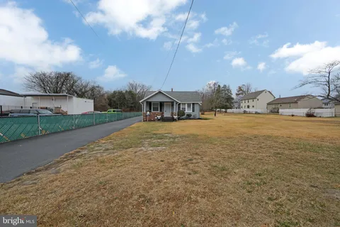MLS: NJGL2050972