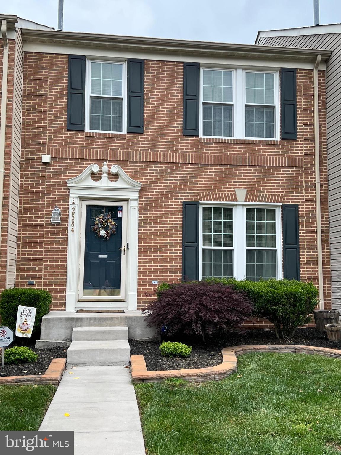 RIVER OAKS - Residential Lease