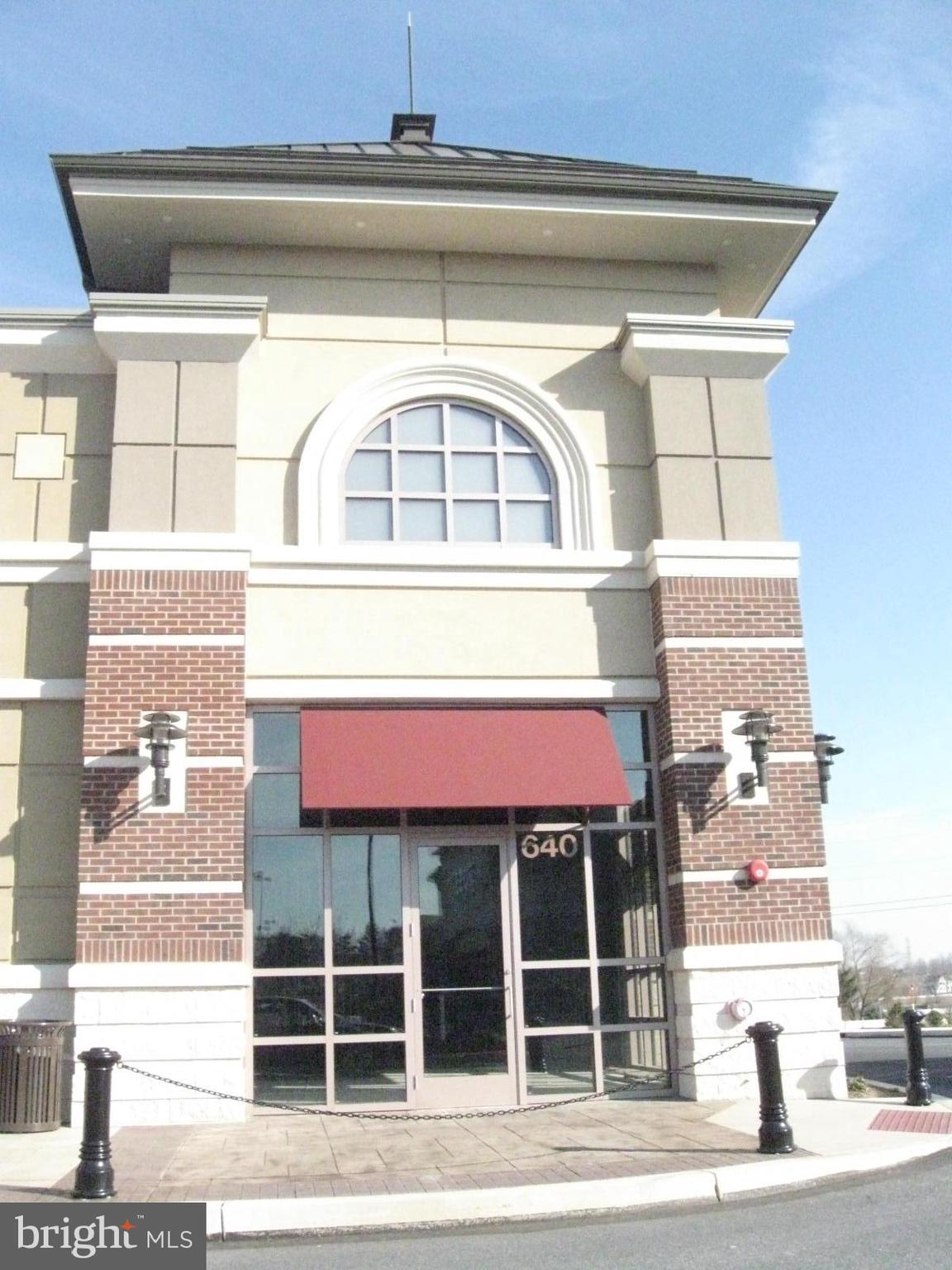 2350 E LINCOLN HIGHWAY 640