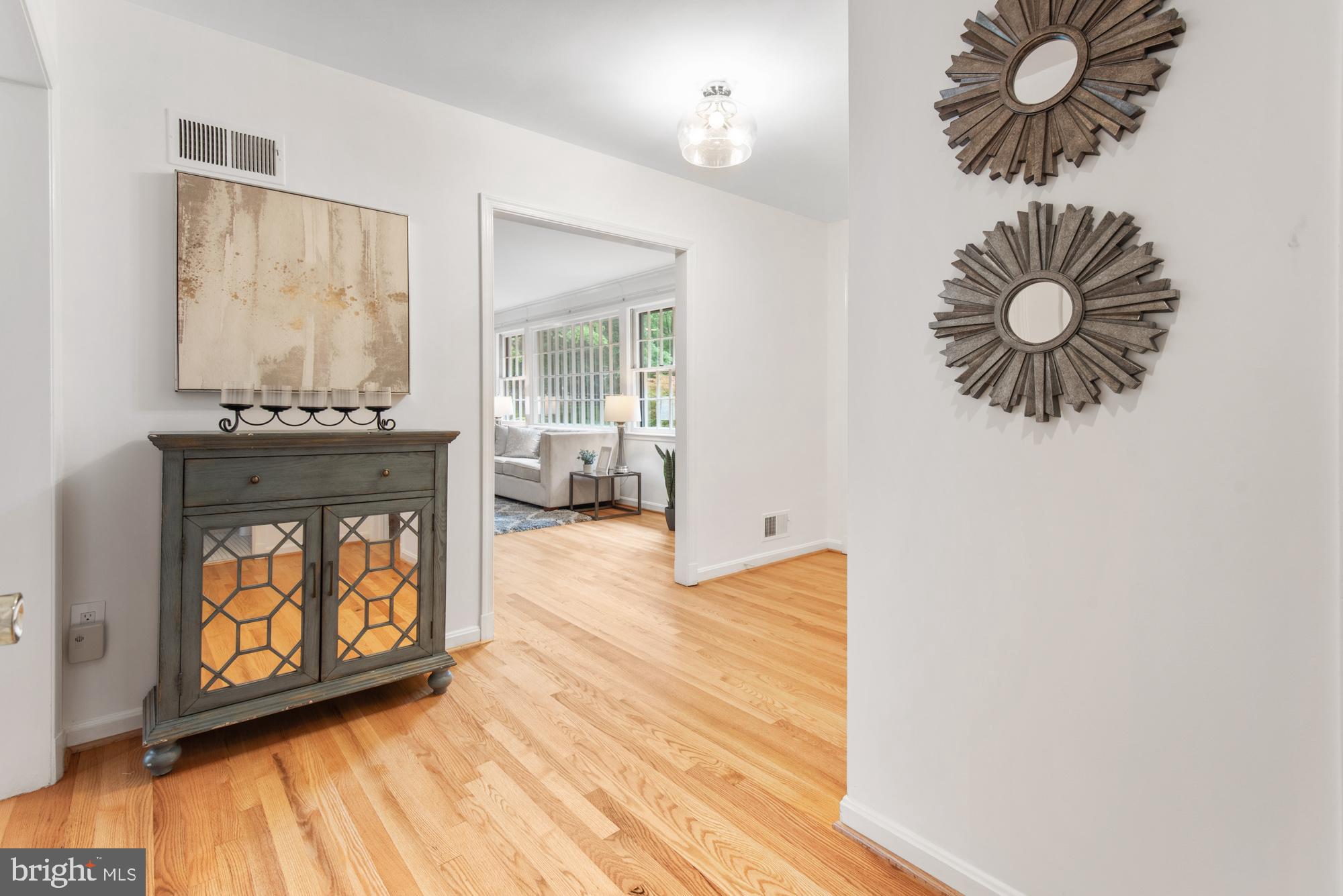 POTOMAC FALLS - Residential