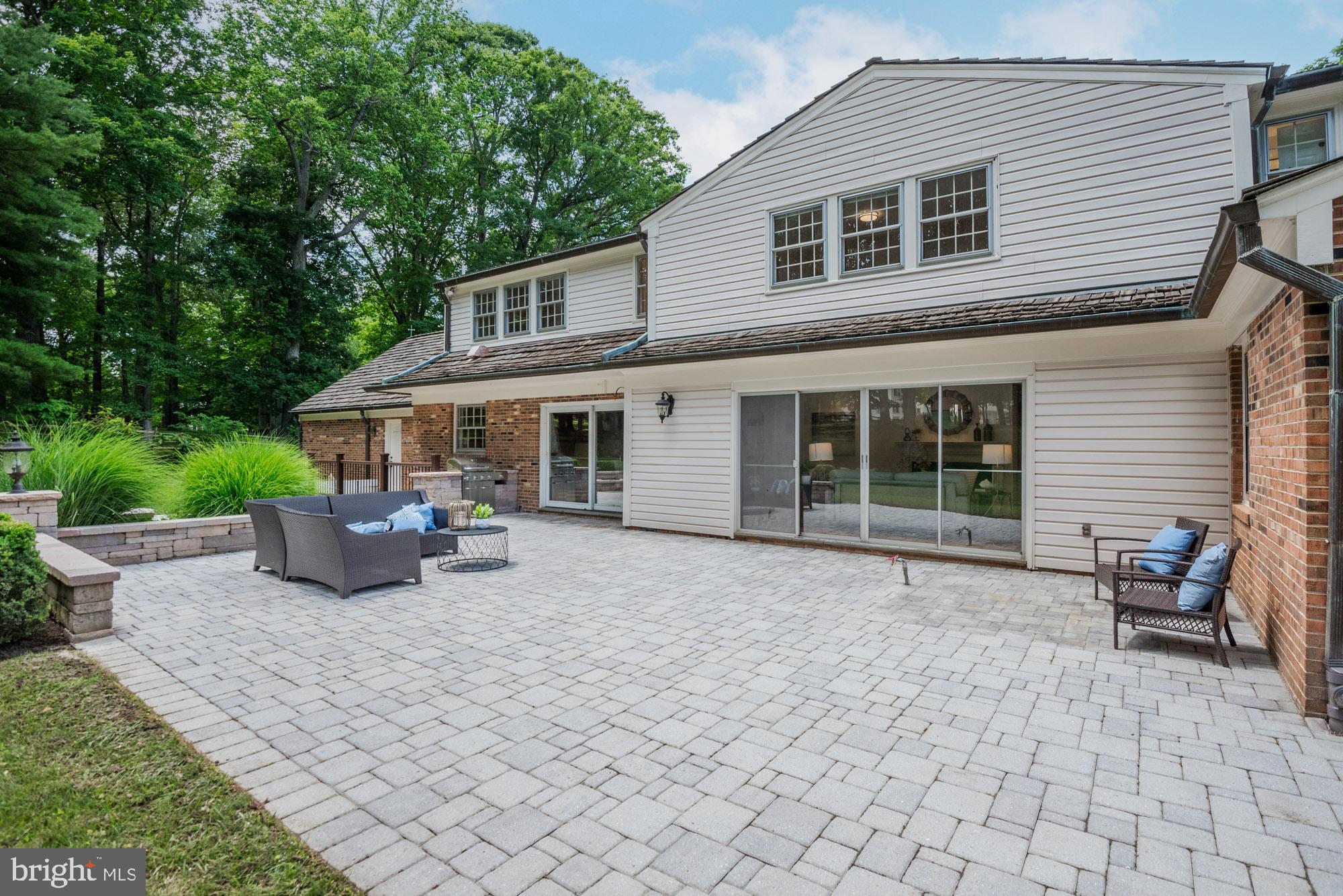 POTOMAC FALLS - Residential