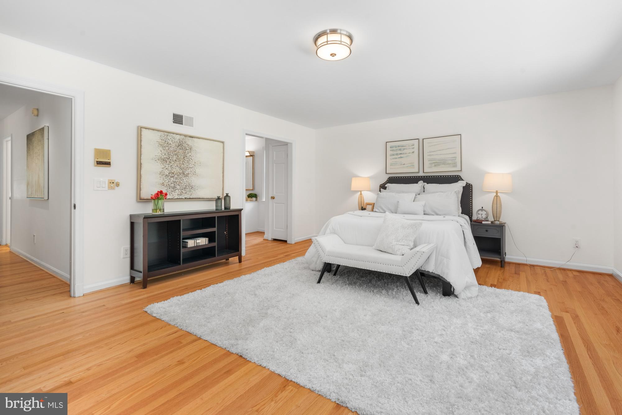 POTOMAC FALLS - Residential