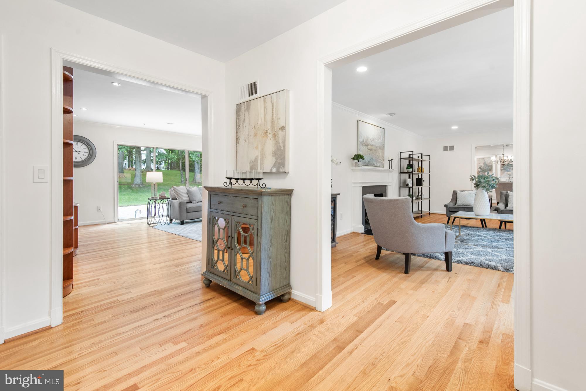 POTOMAC FALLS - Residential