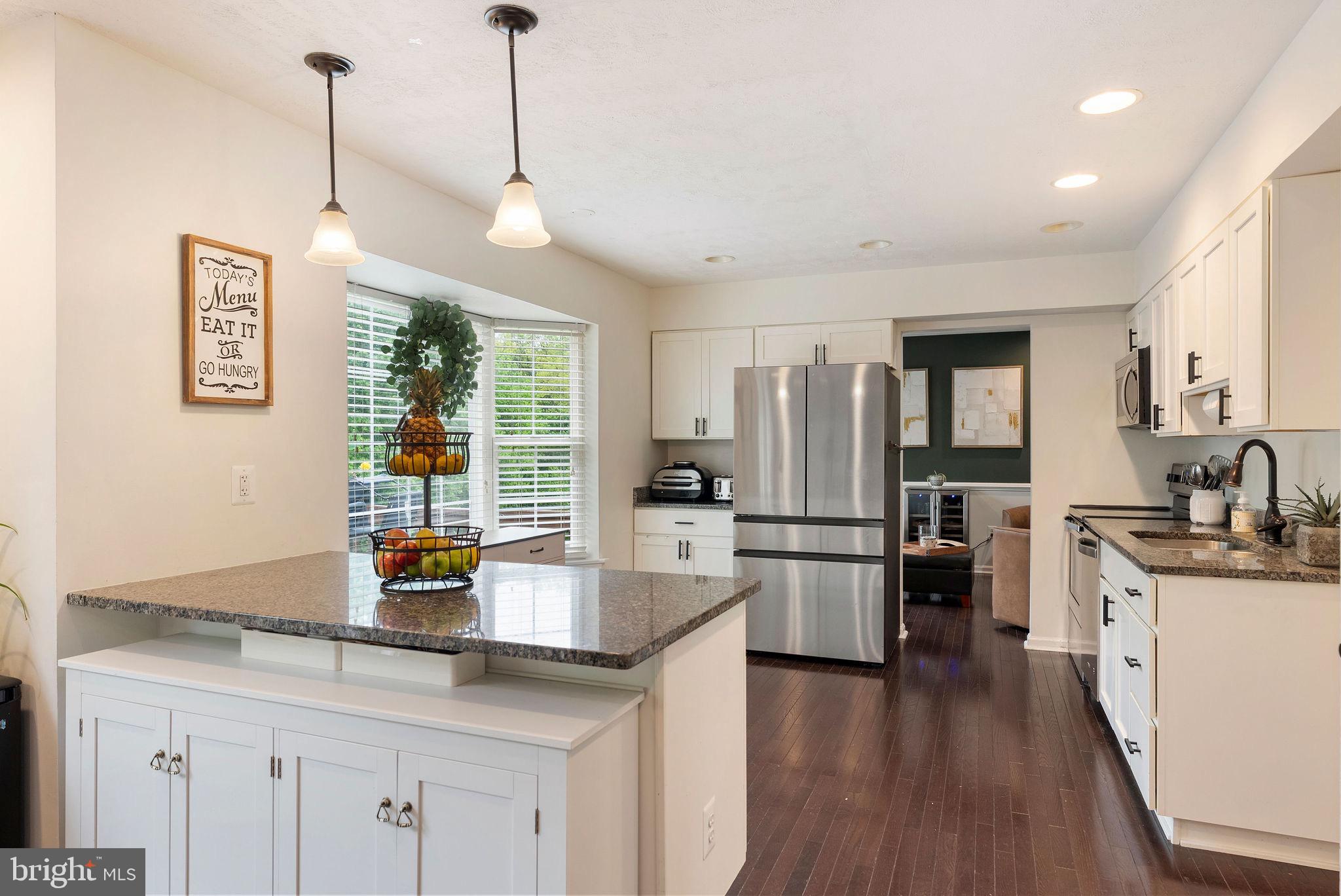 ROBERTS FIELD - Residential
