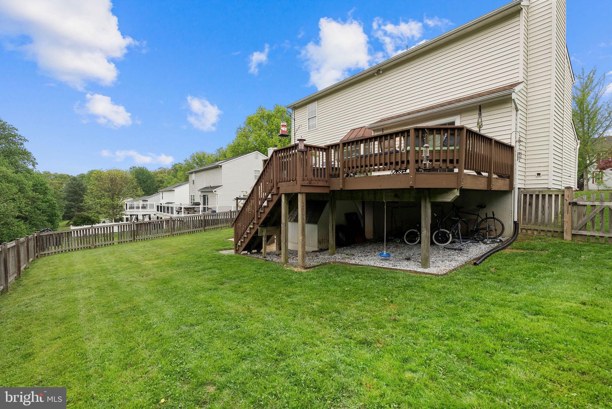 ROBERTS FIELD - Residential