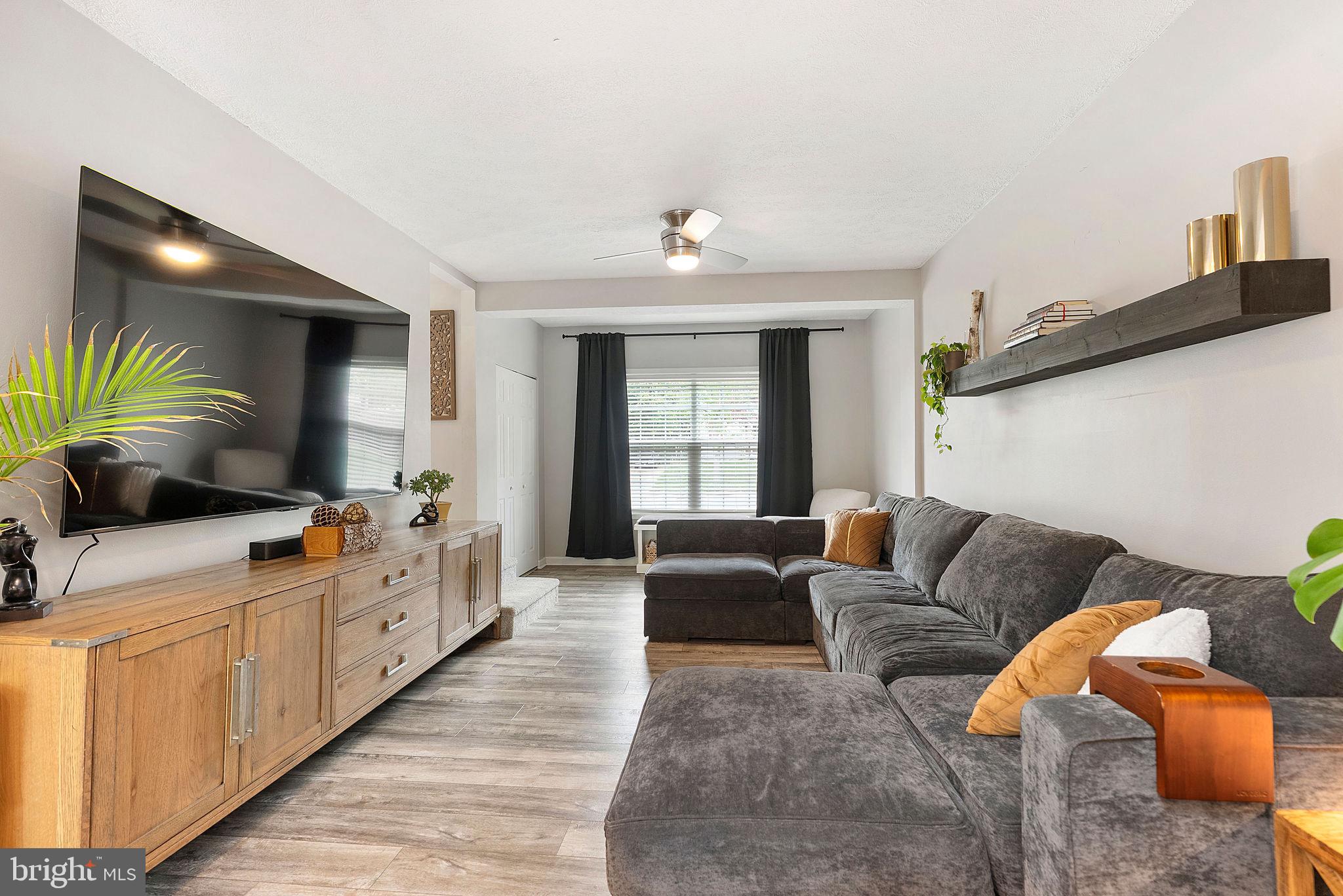 ROBERTS FIELD - Residential