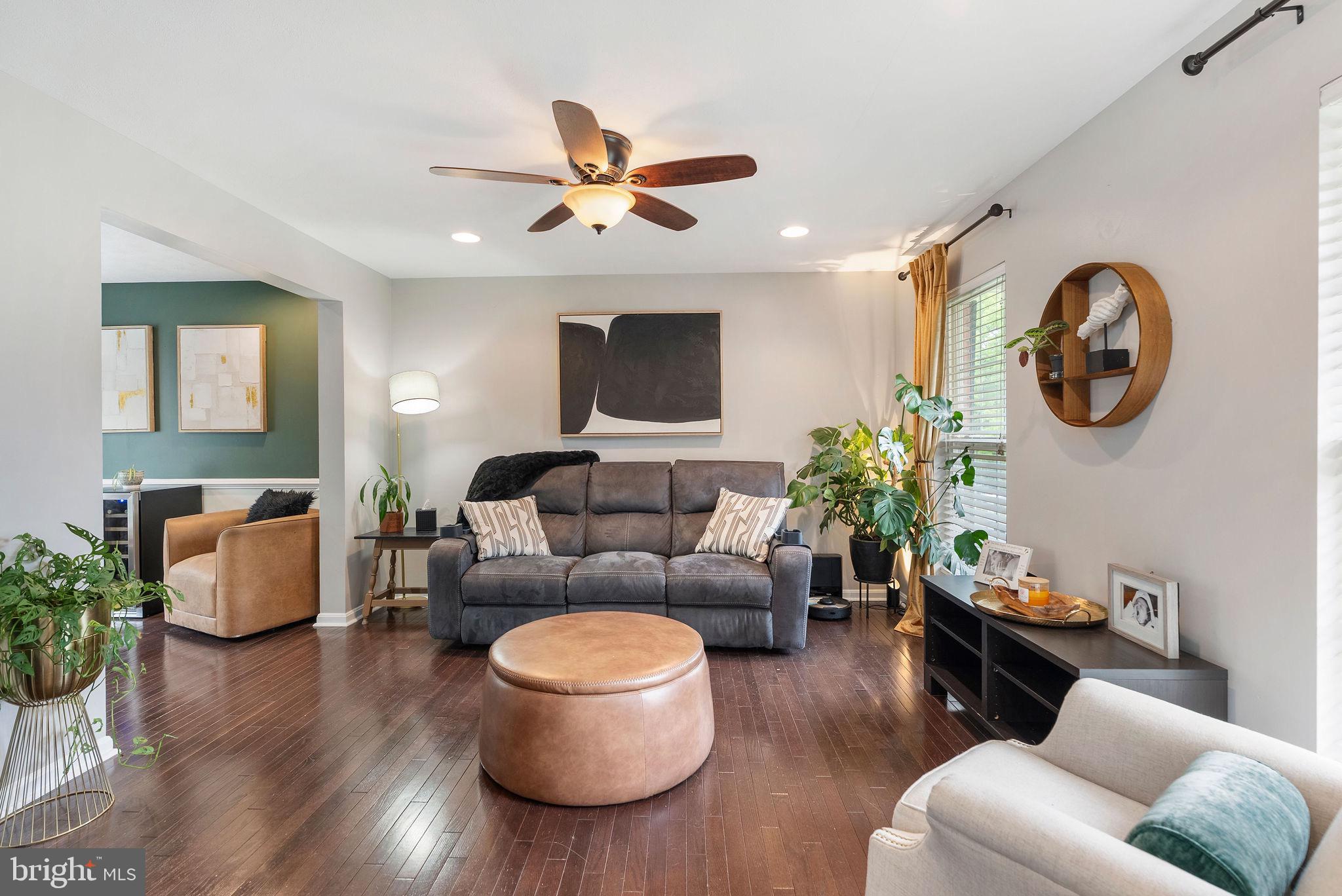 ROBERTS FIELD - Residential