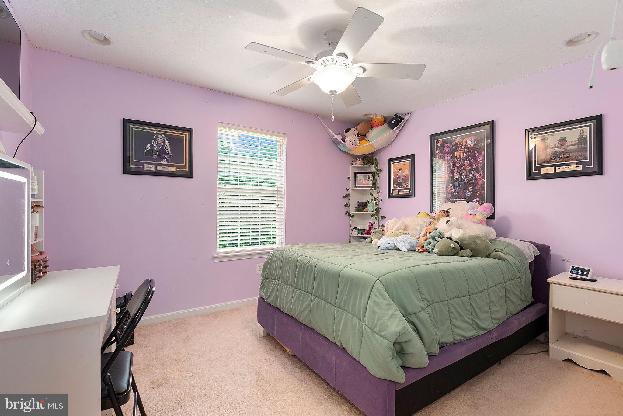 ROBERTS FIELD - Residential