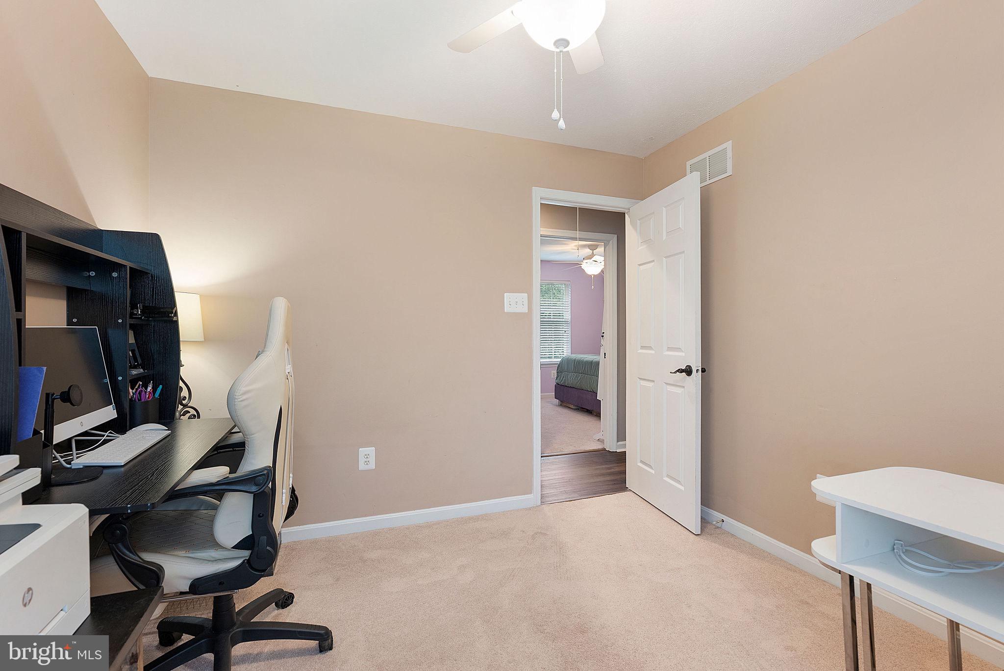ROBERTS FIELD - Residential