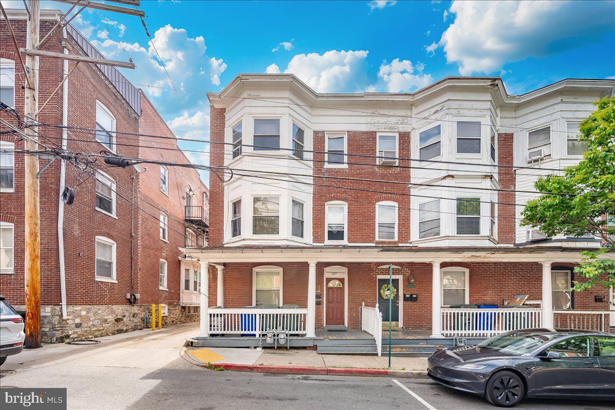 HAGERSTOWN - Residential Income