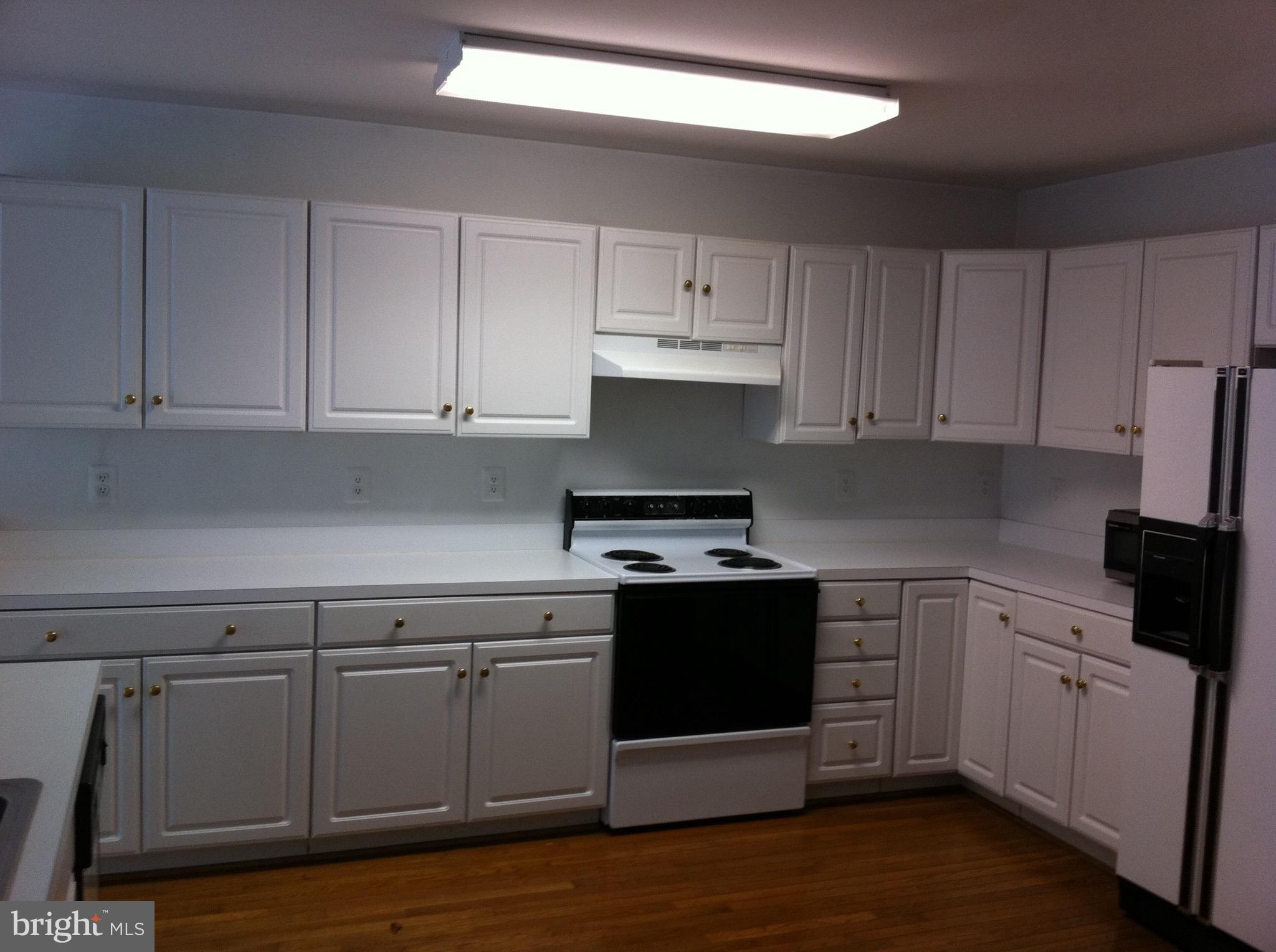 GREENS AT FAIR LAKES - Residential Lease