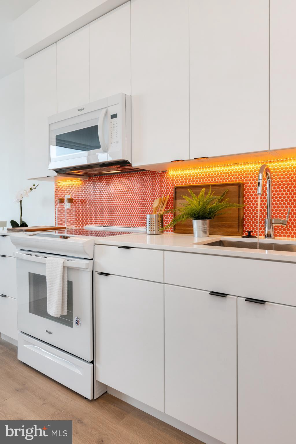 PHILADELPHIA - Residential Lease