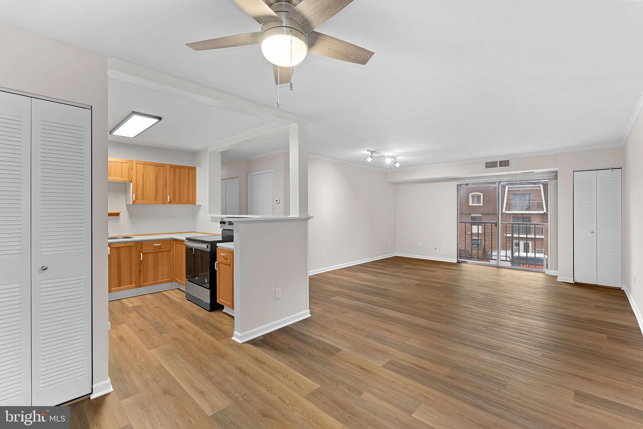 PEMBROOKE - Residential