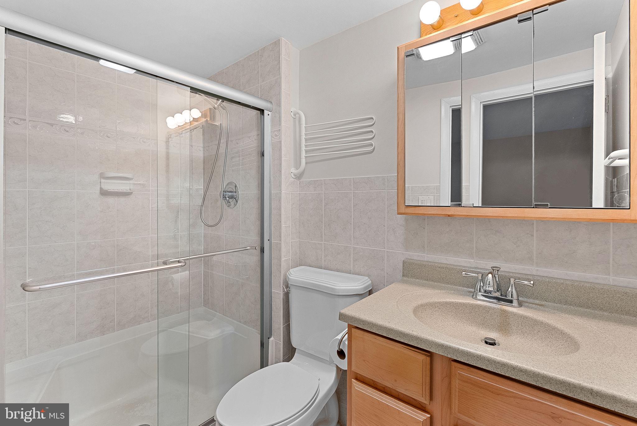 PEMBROOKE - Residential