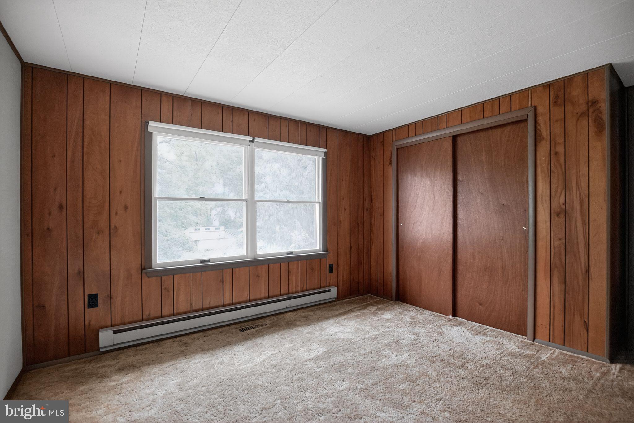 LONG BEACH - Residential