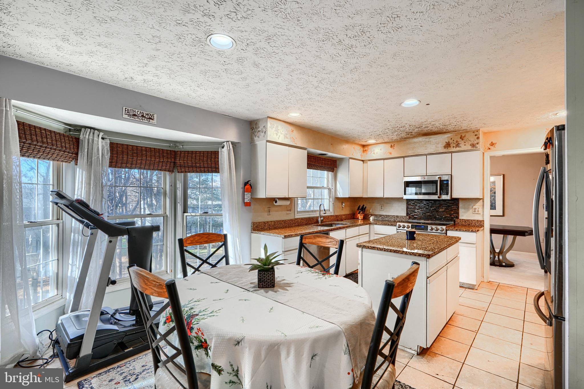 WORTHINGTON GLEN - Residential