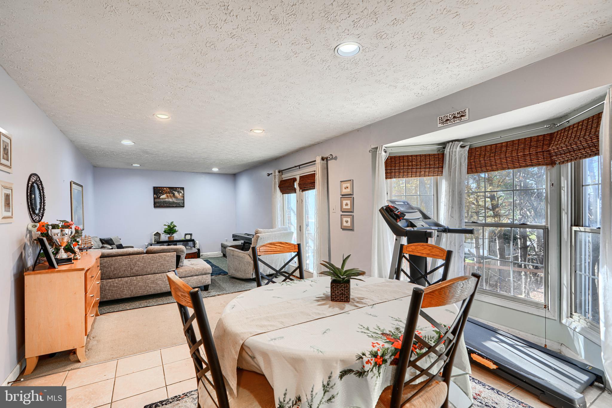 WORTHINGTON GLEN - Residential