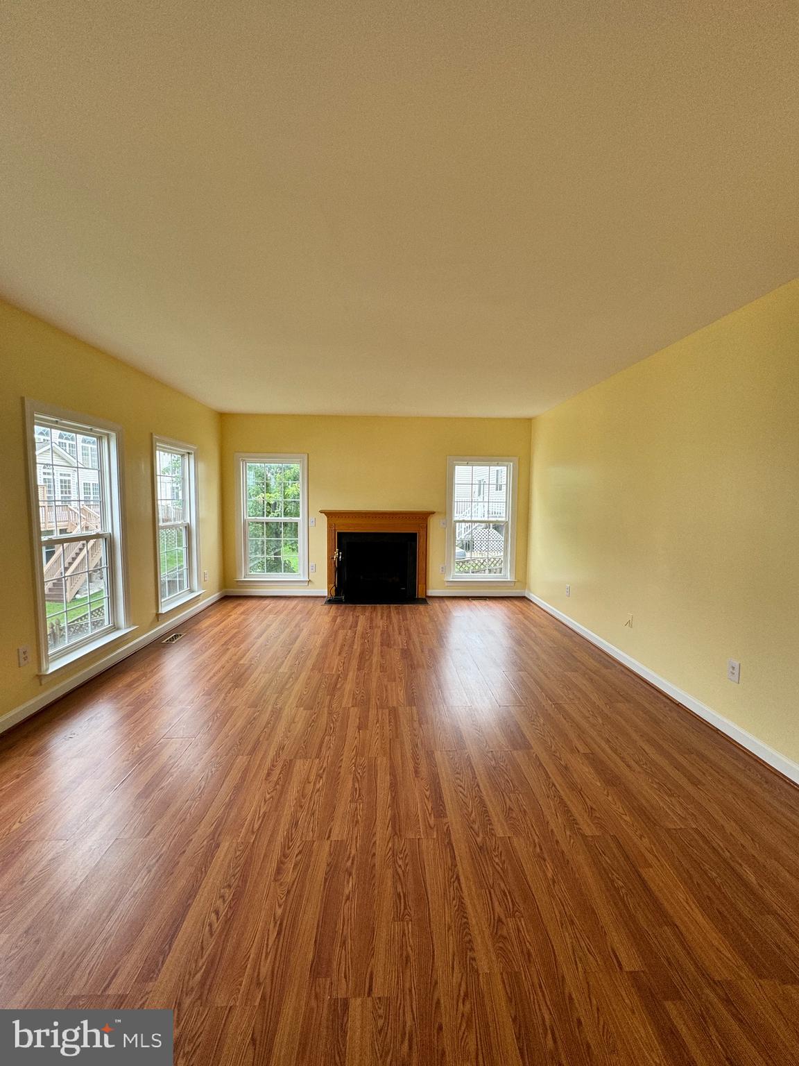 EAGLES POINTE - Residential Lease