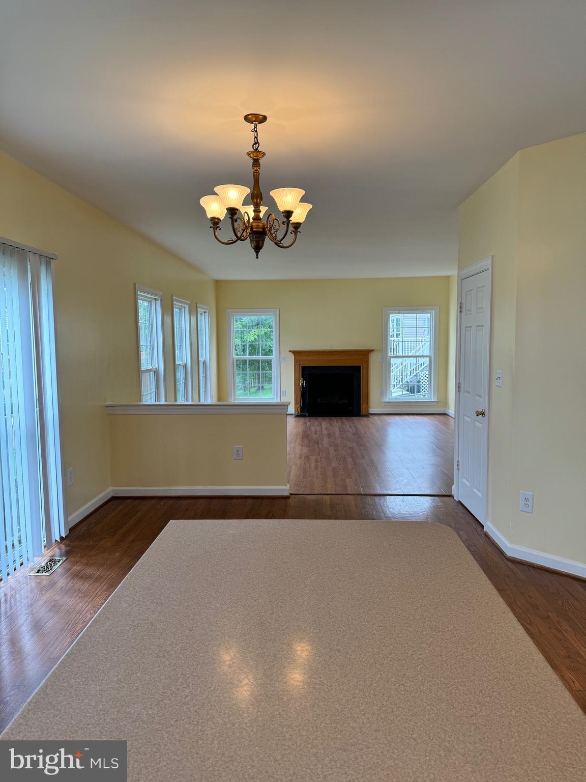 EAGLES POINTE - Residential Lease