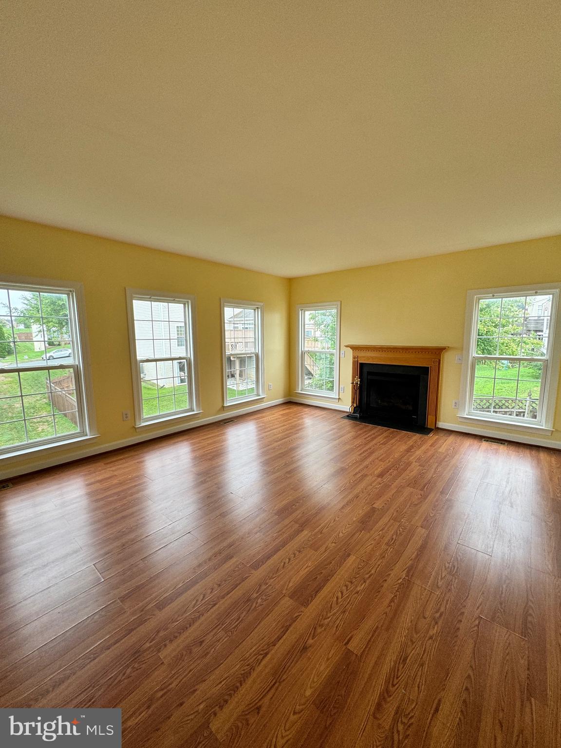 EAGLES POINTE - Residential Lease