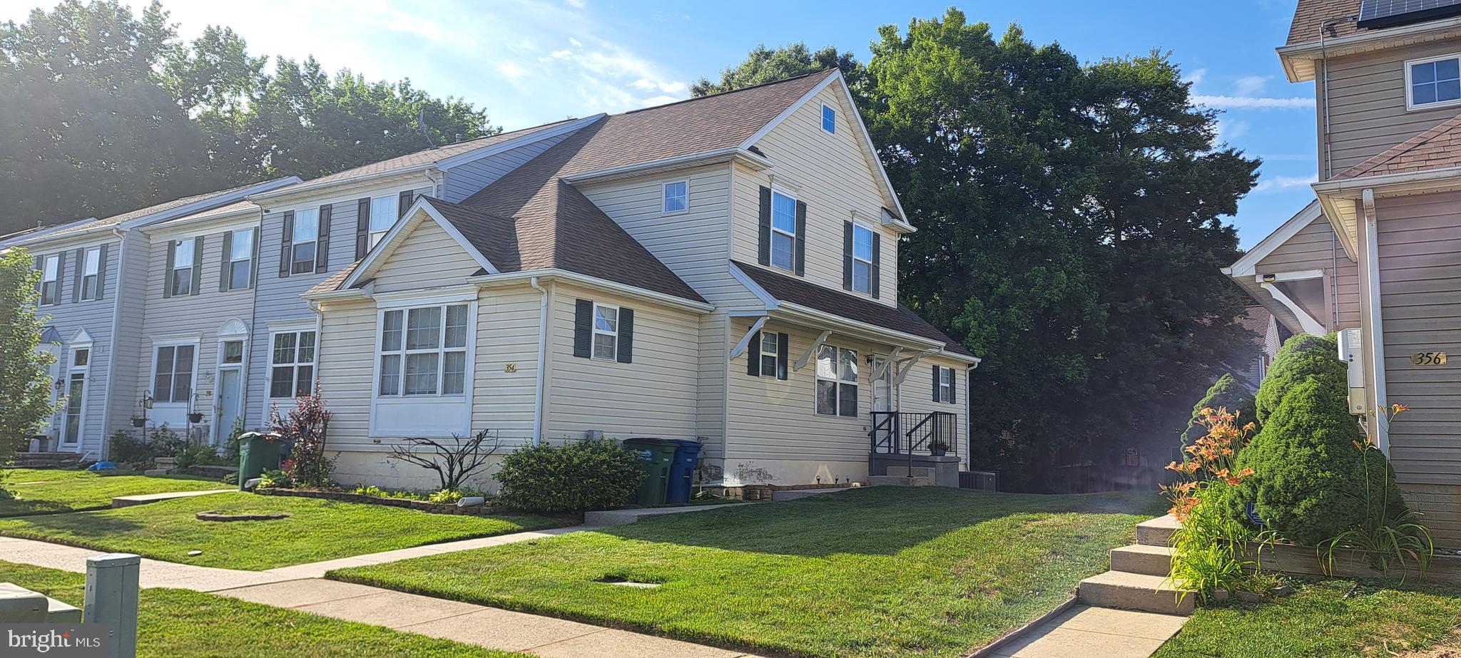 354 WOODLAND GREEN COURT