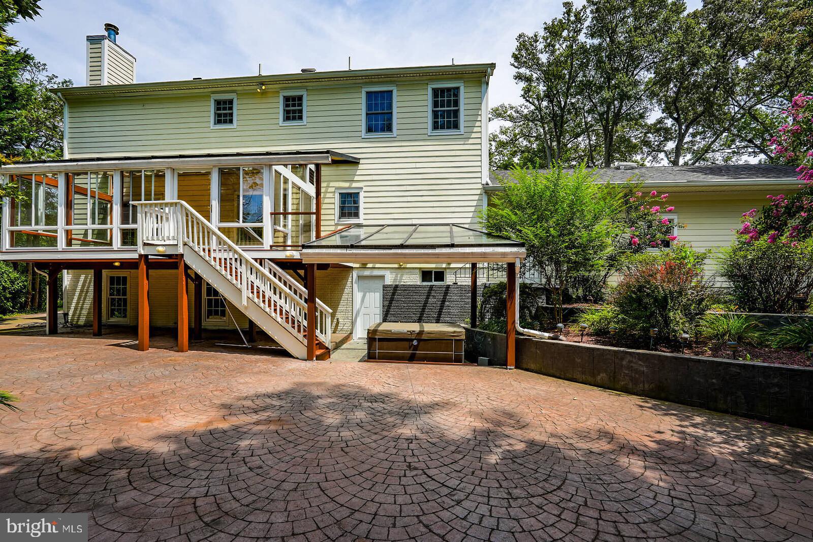 GLEN ECHO HEIGHTS - Residential