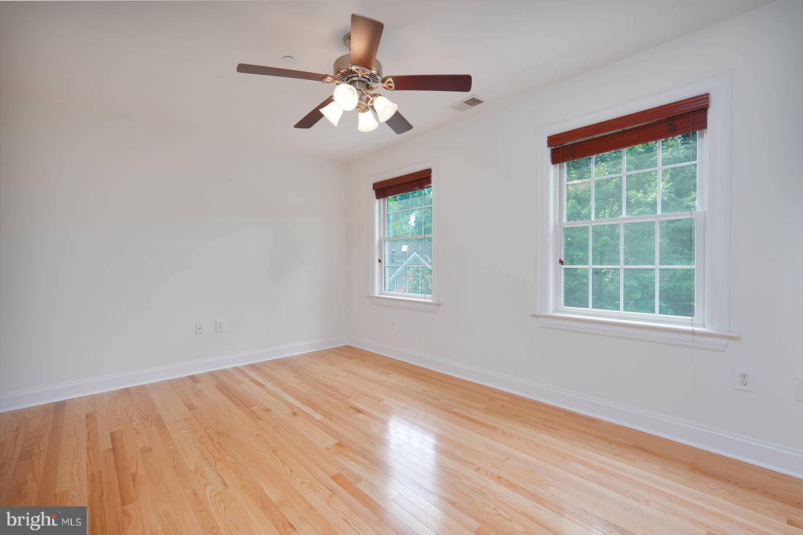 GLEN ECHO HEIGHTS - Residential