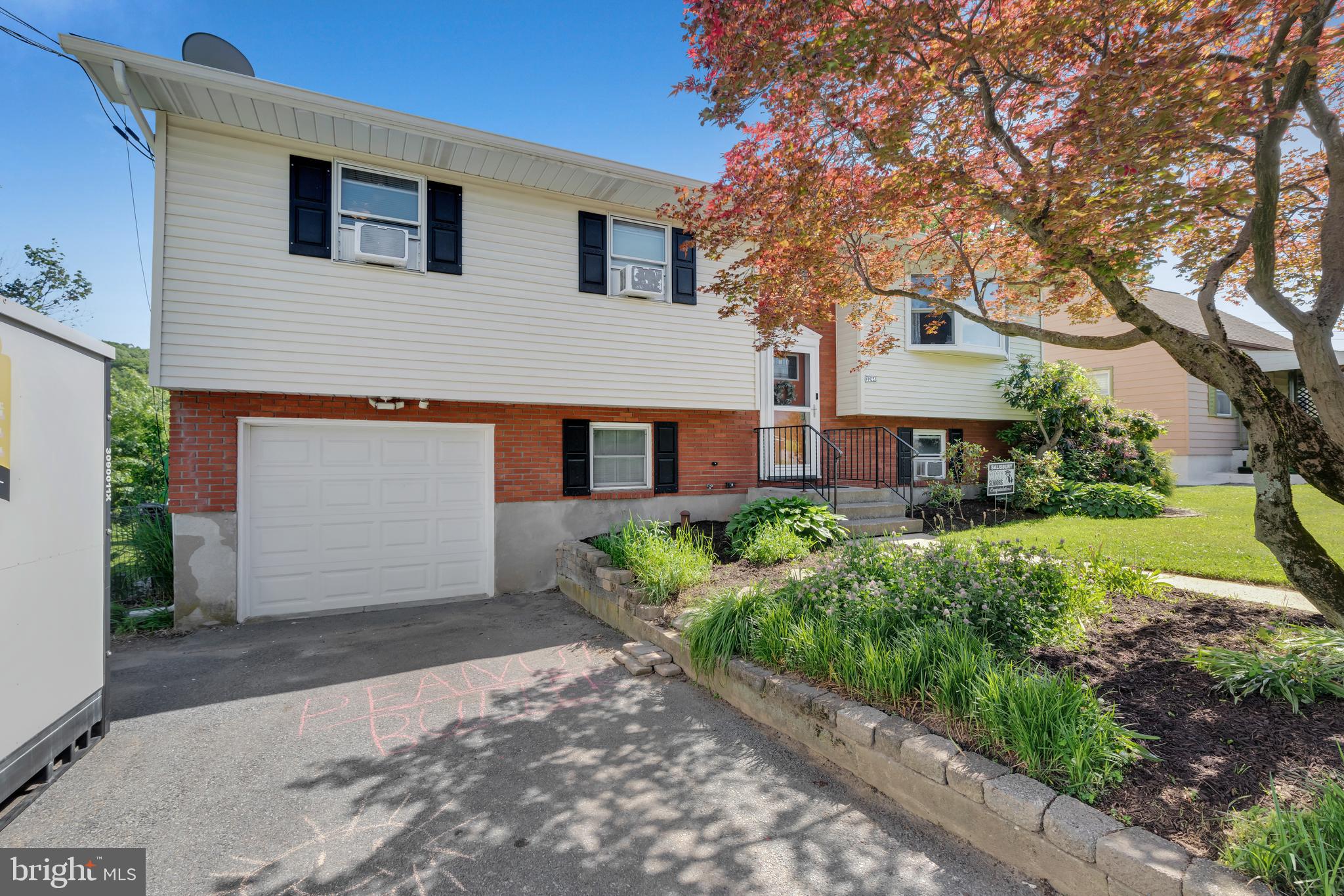 1244 TAFT AVENUE