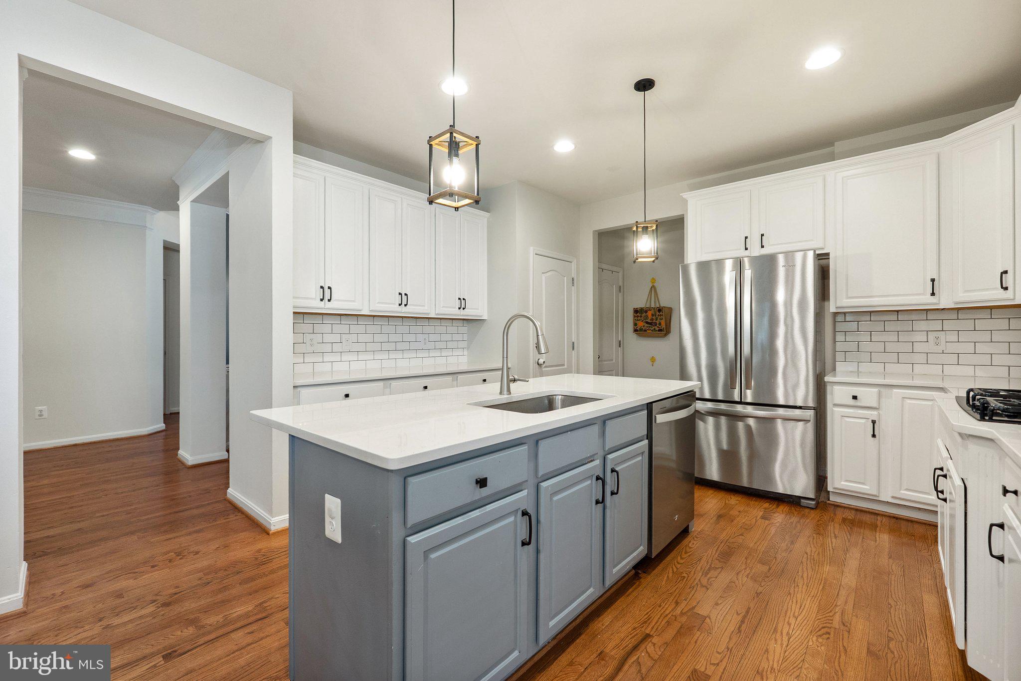42030 ZIRCON DRIVE