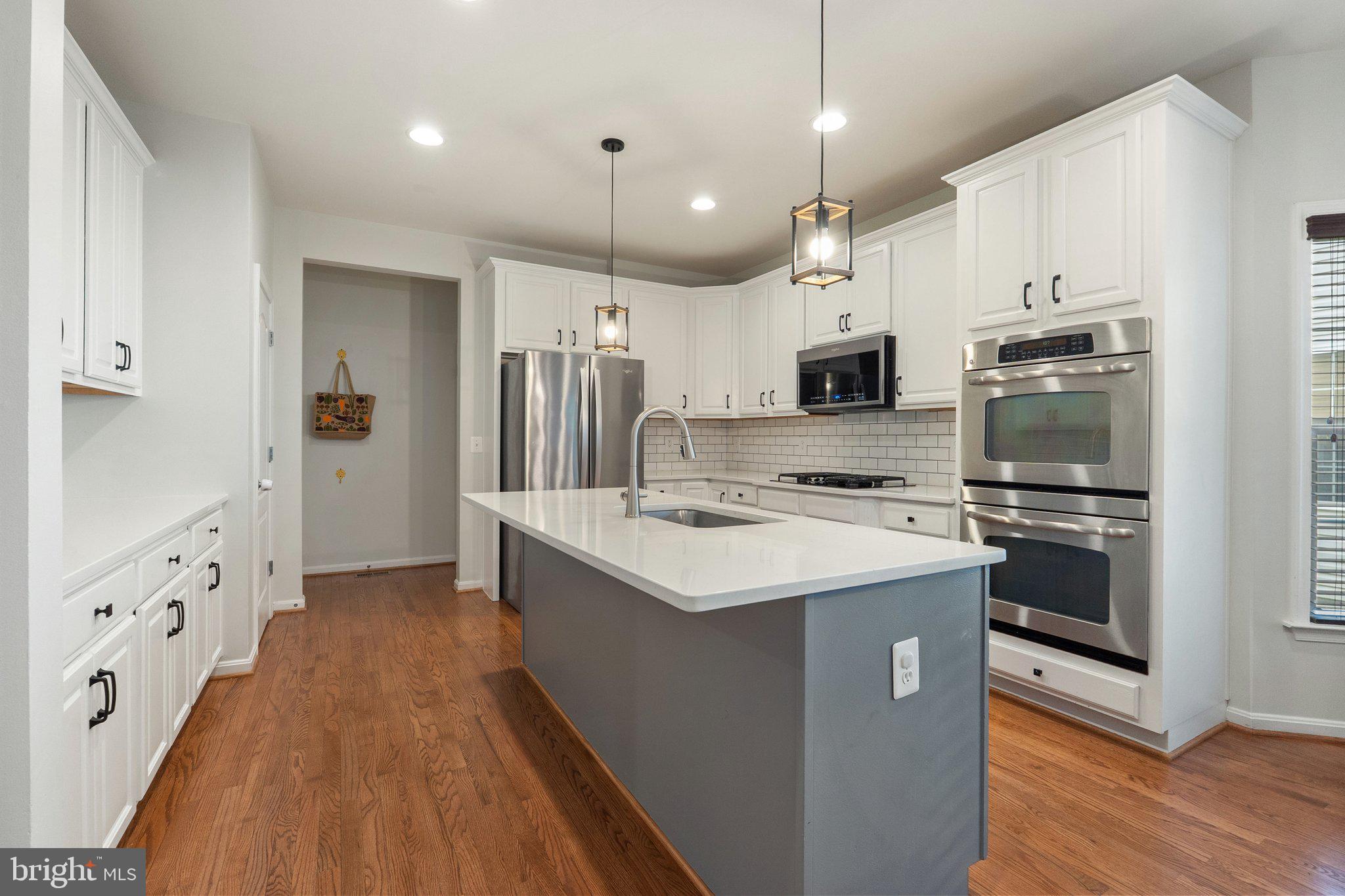 42030 ZIRCON DRIVE