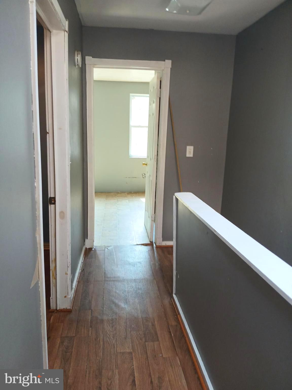 BROADWAY EAST - Residential