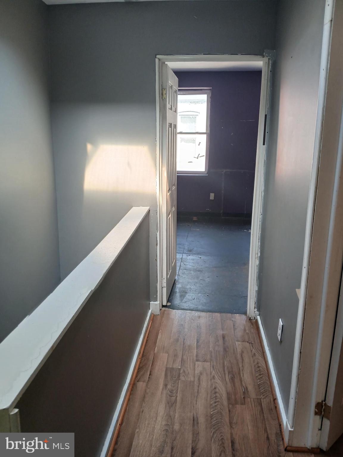 BROADWAY EAST - Residential