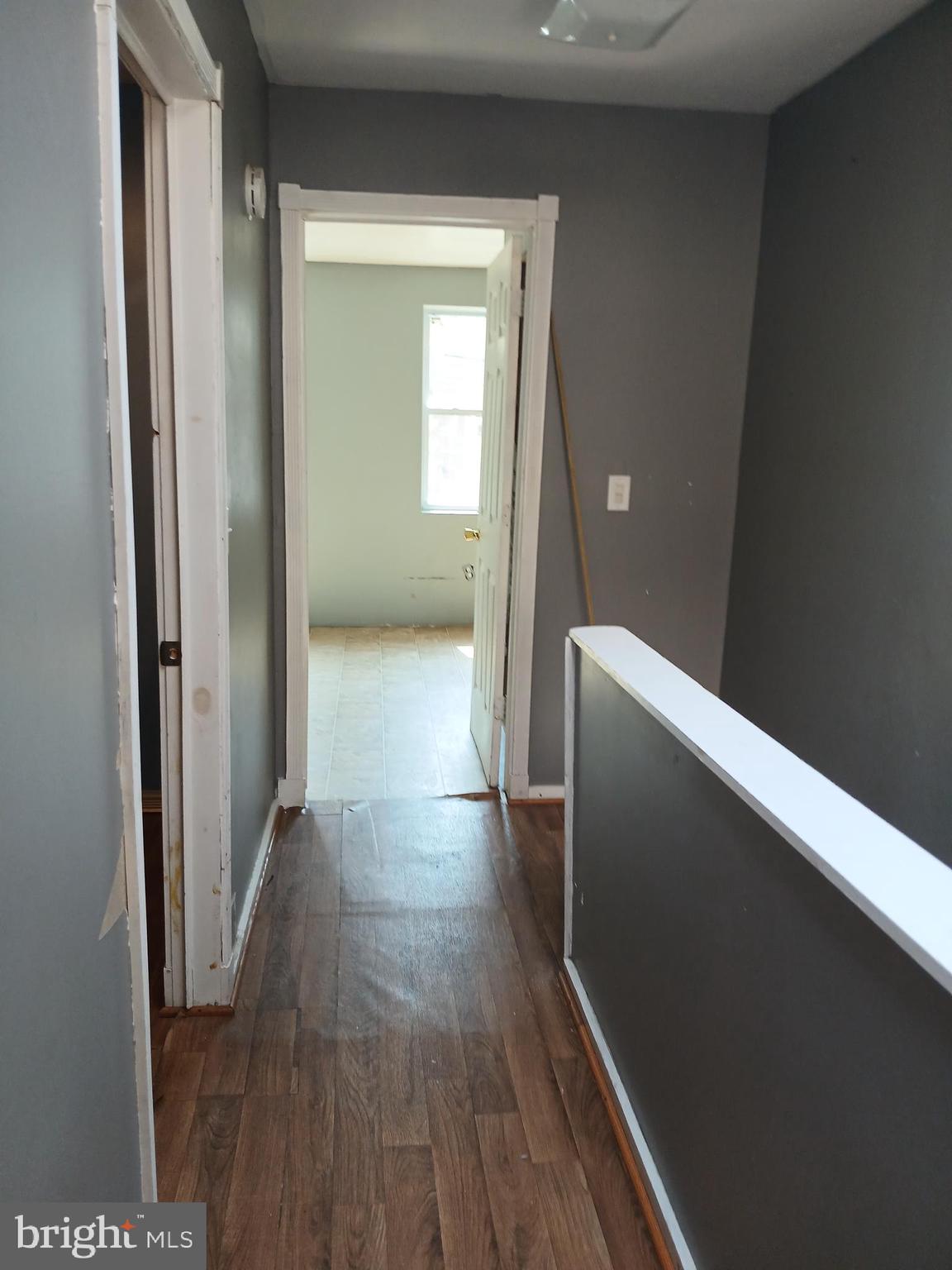 BROADWAY EAST - Residential