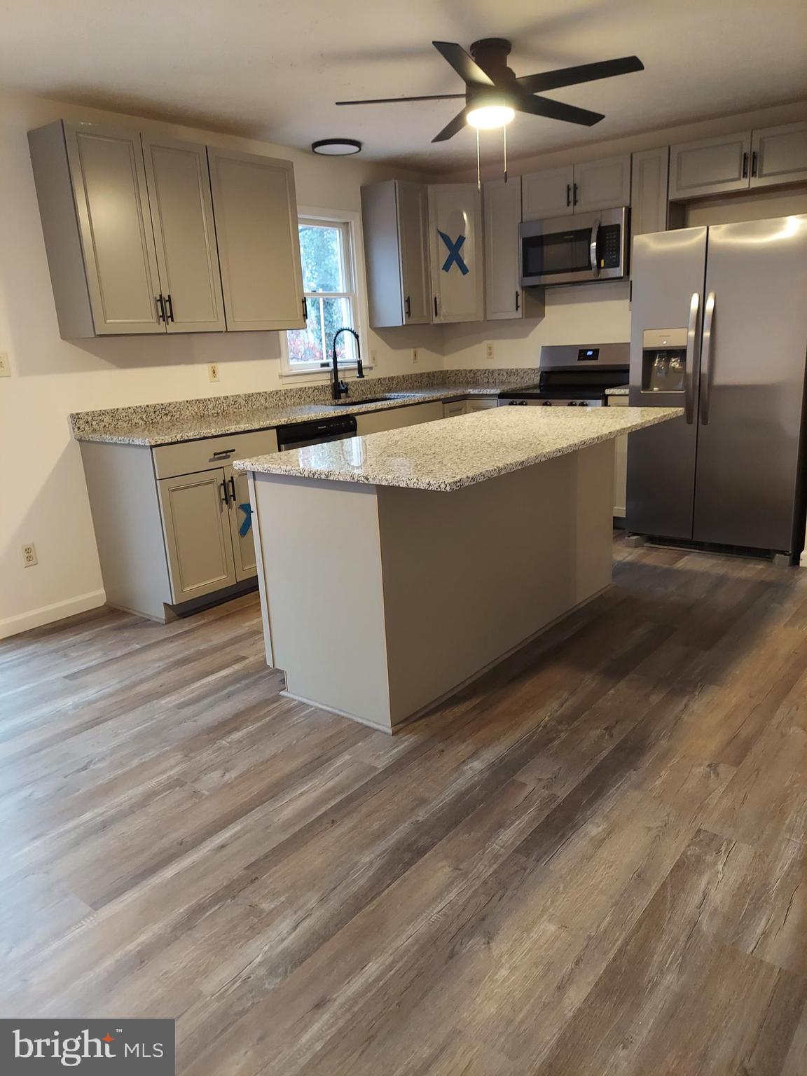 LAKE HOLIDAY ESTATES - Residential