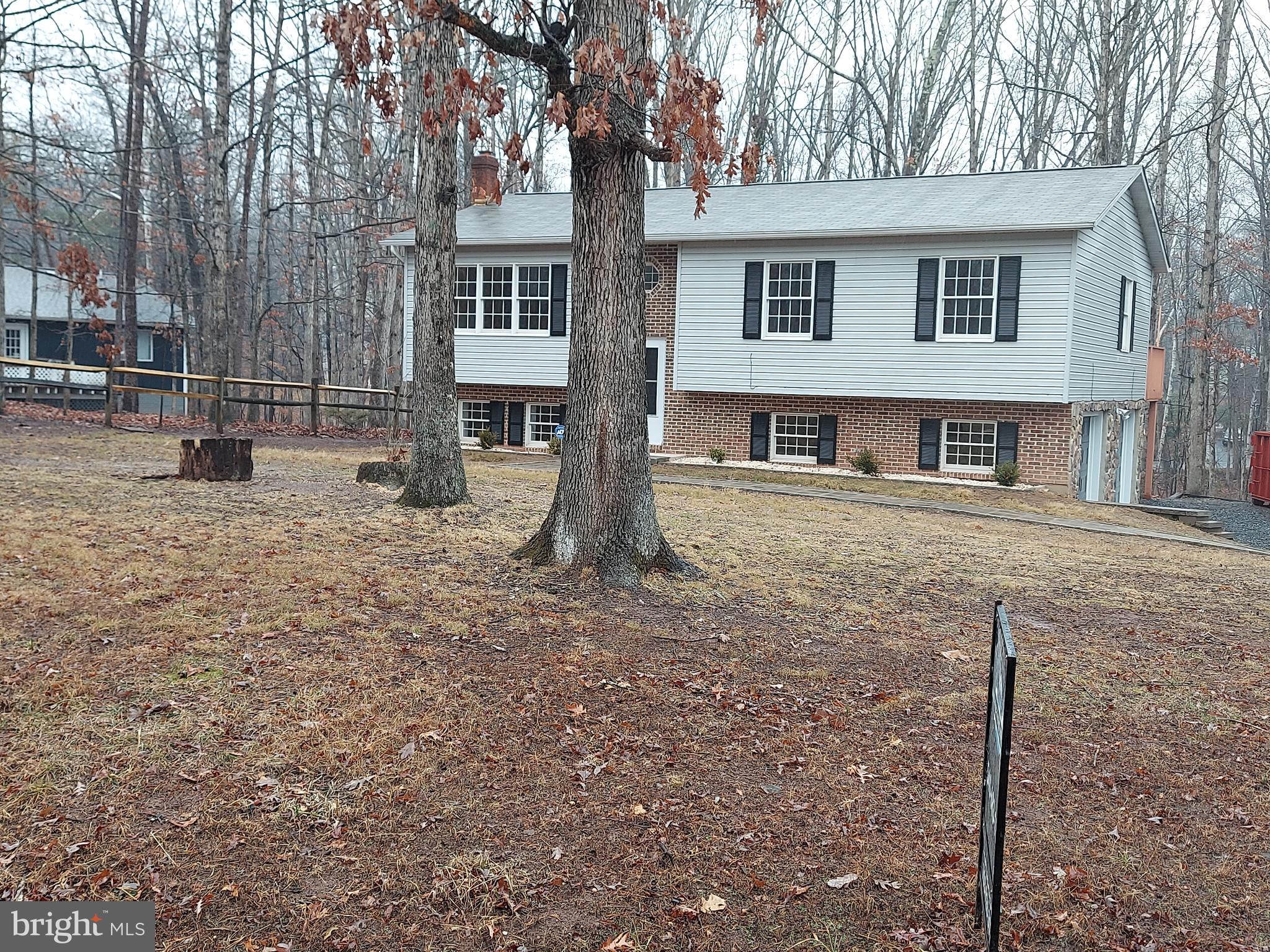 LAKE HOLIDAY ESTATES - Residential