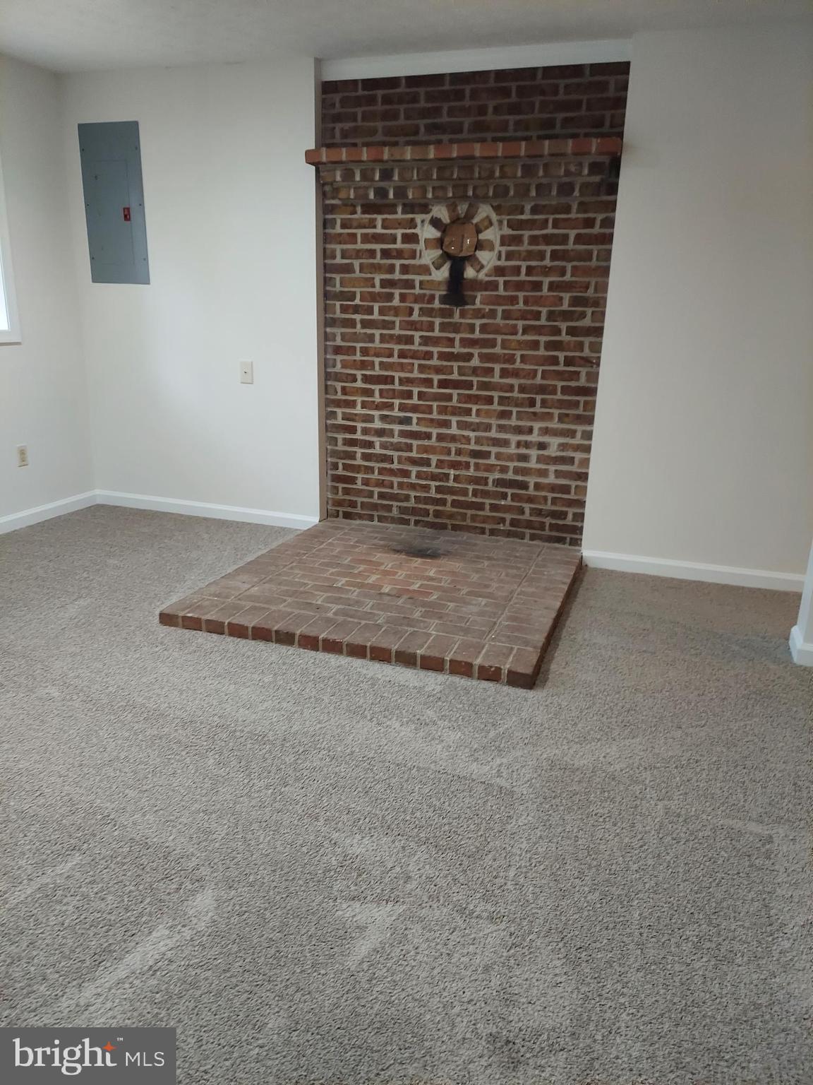 LAKE HOLIDAY ESTATES - Residential