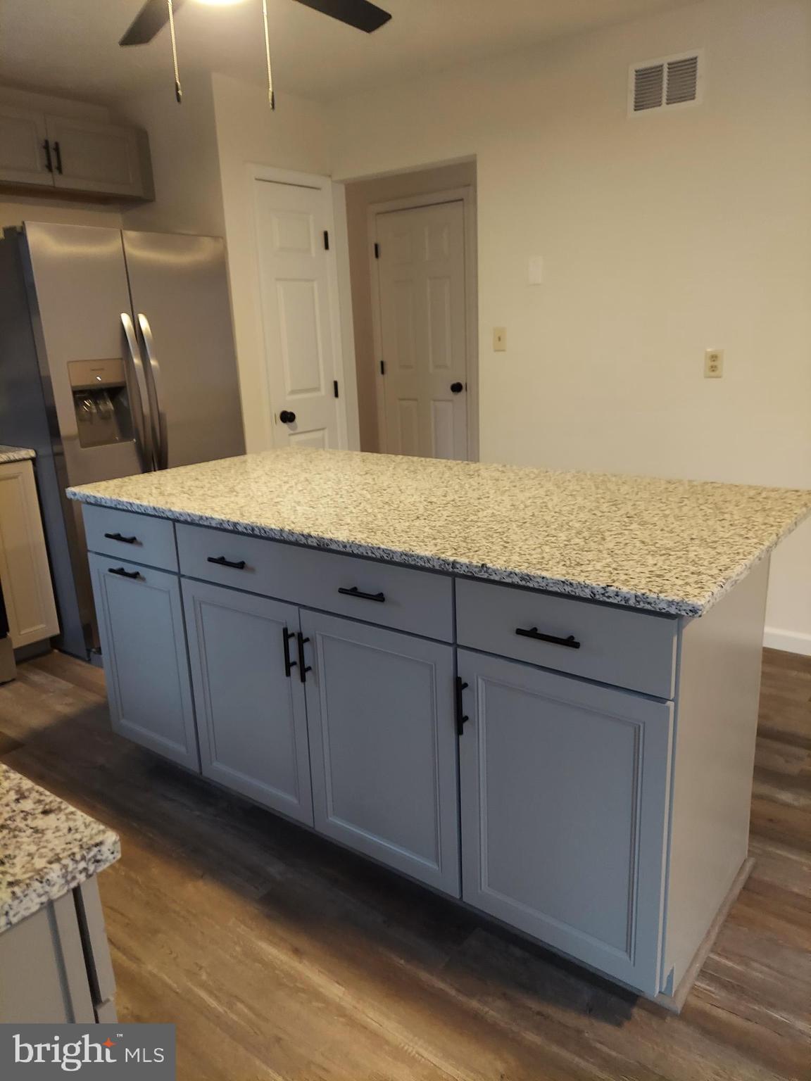 LAKE HOLIDAY ESTATES - Residential